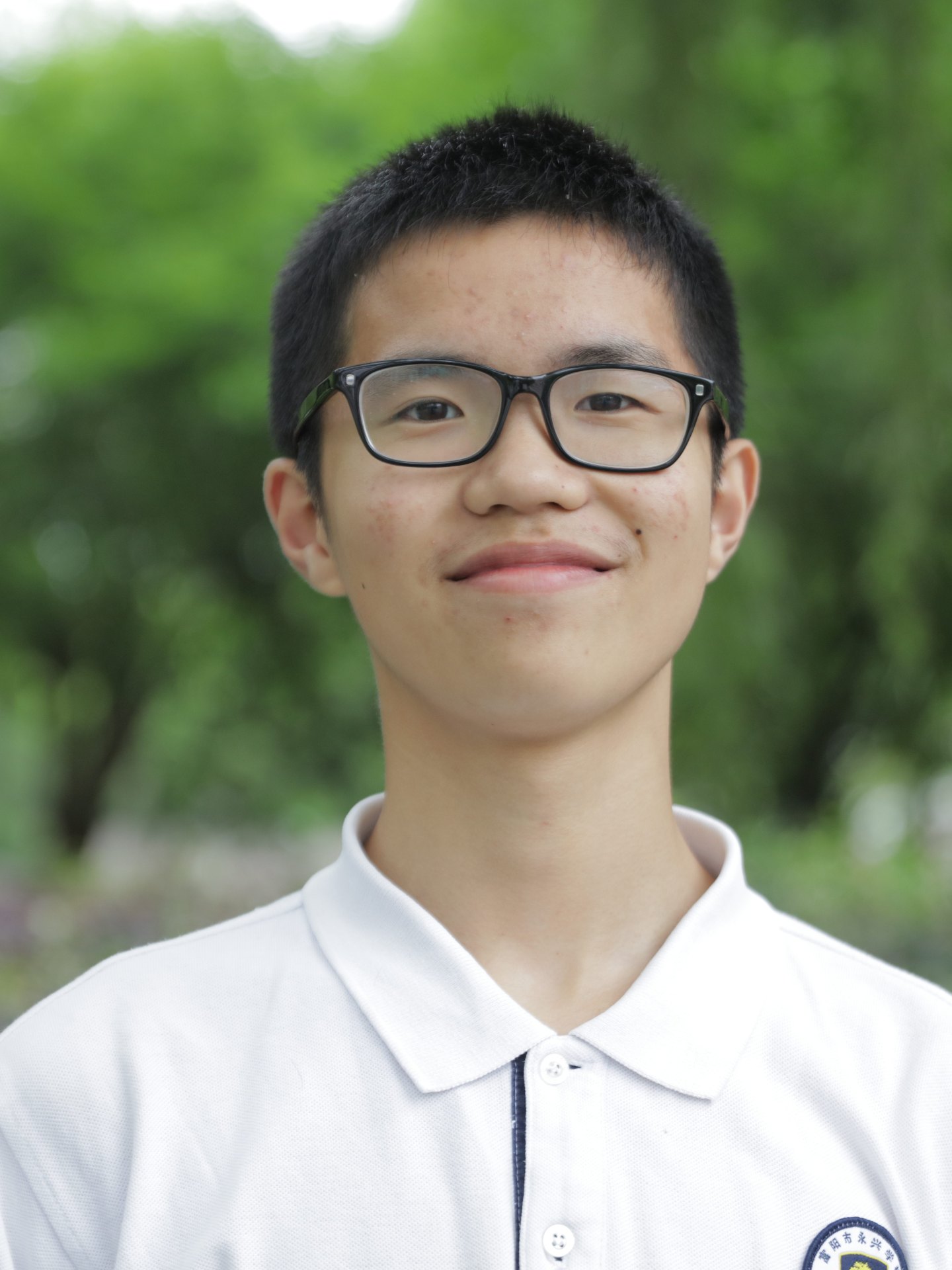 董自豪同学学子照片