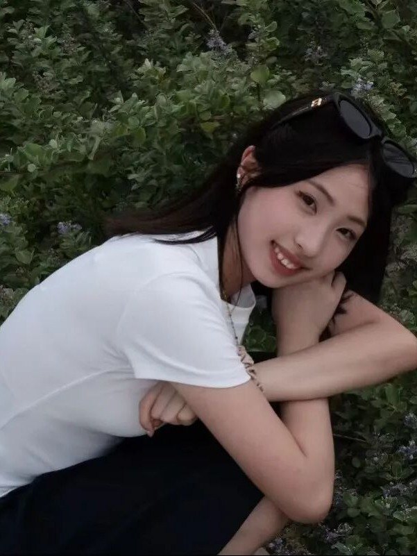 金子然同学学子照片
